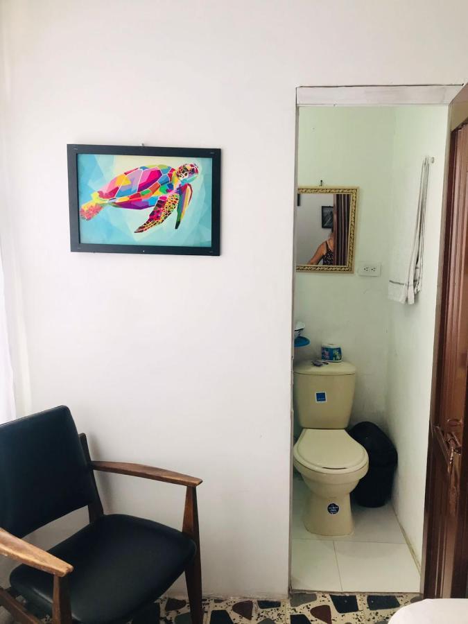 Hostal La 18 Pereira Eksteriør billede
